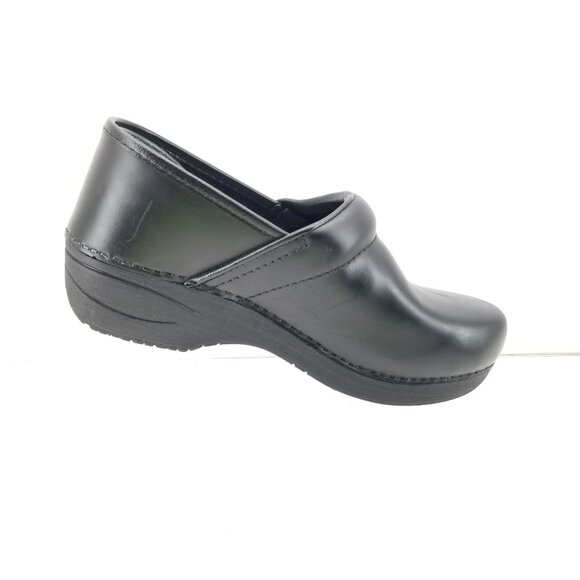 Dansko XP 2.0 Women's Clogs Black Nursing Waterproof Pull Up 36 Wide - Picture 6 of 10